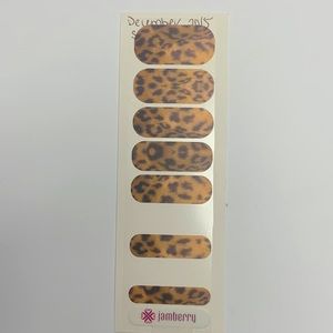 Jamberry December 2015 Stylebox Animal